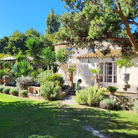 Le Mas Des Agapes Beaucaire  Exterior photo