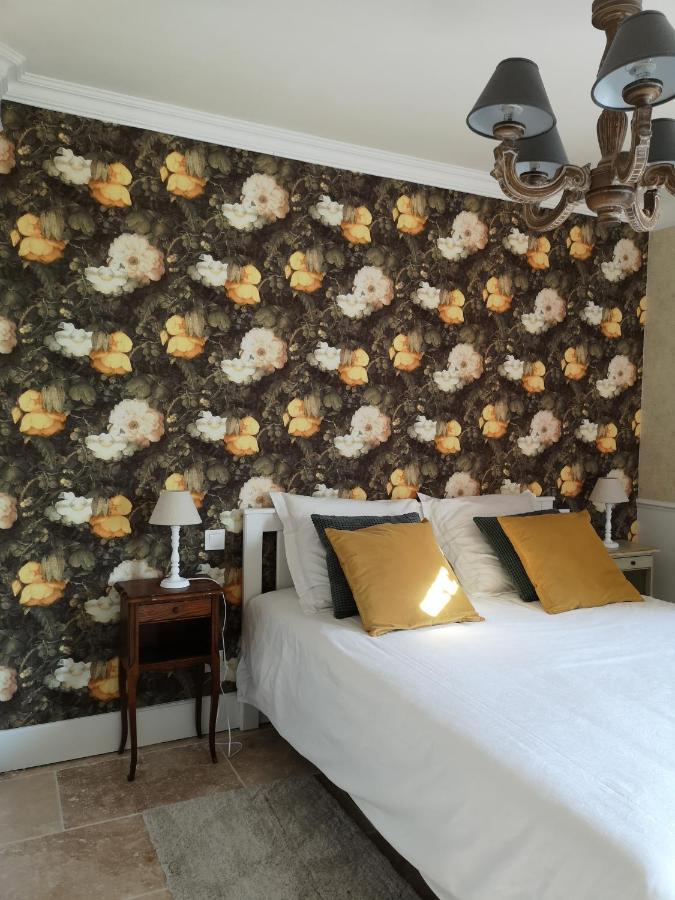 Le Mas Des Agapes Beaucaire  Exterior photo